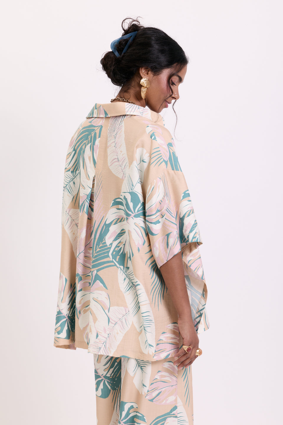 Blush Tropical Leaves Leto Blouse
