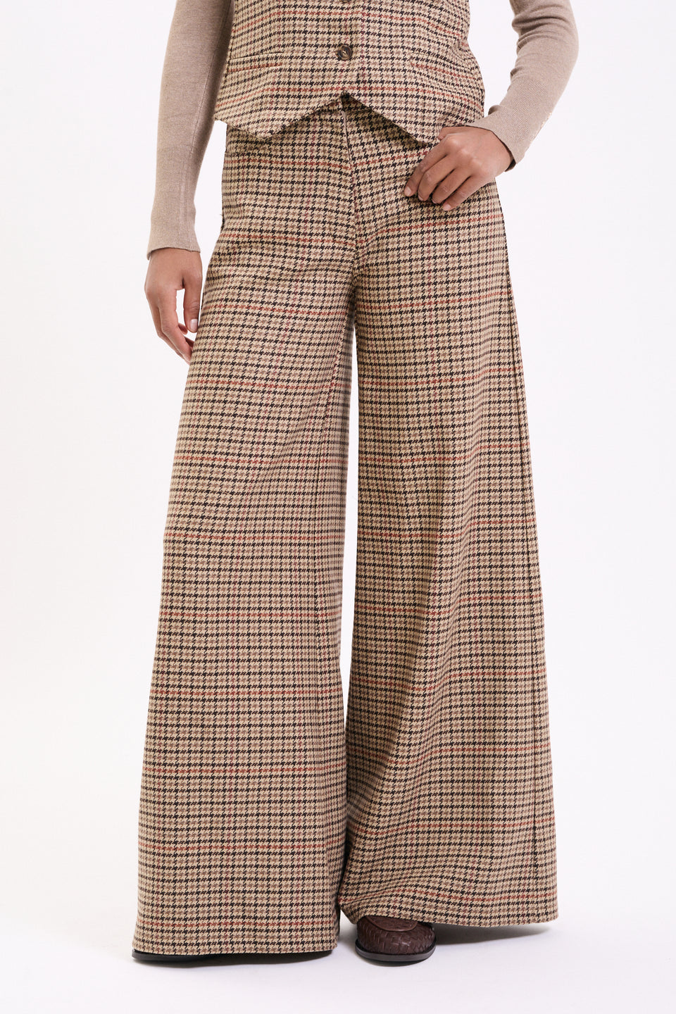 Caramel Hound Flared Pants