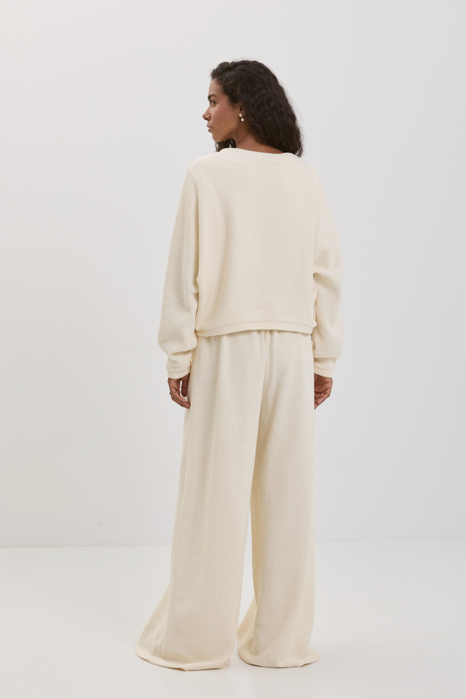 Creamy Chevron Open Cardigan