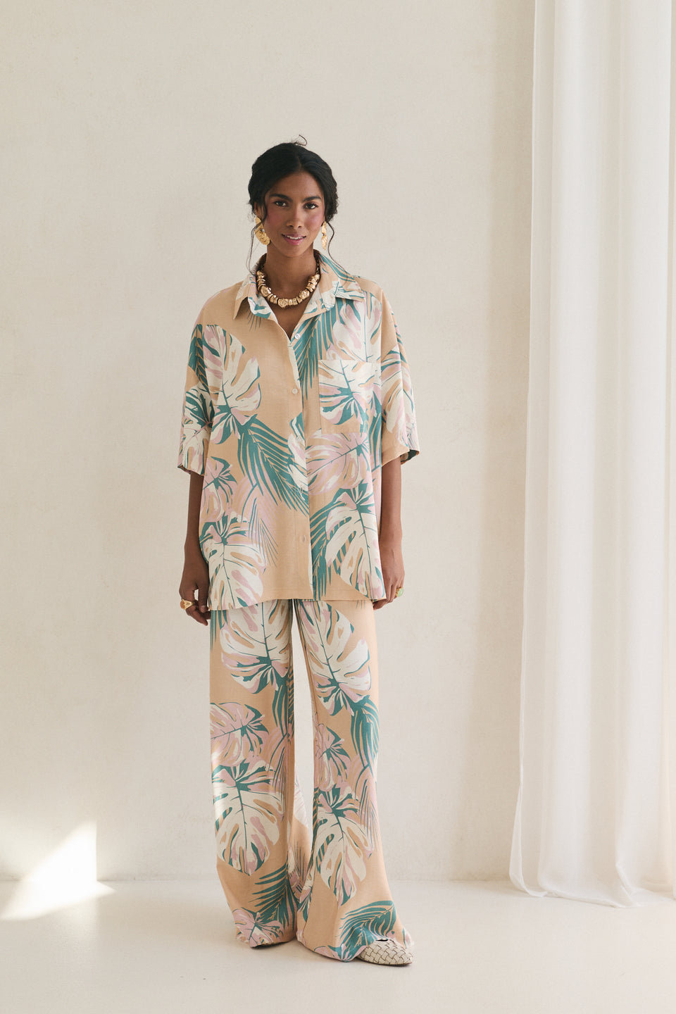 Blush Tropical Leaves Leto Blouse