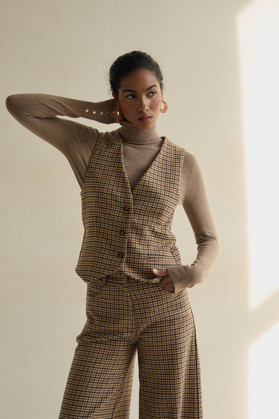 Caramel Hound Suit Vest