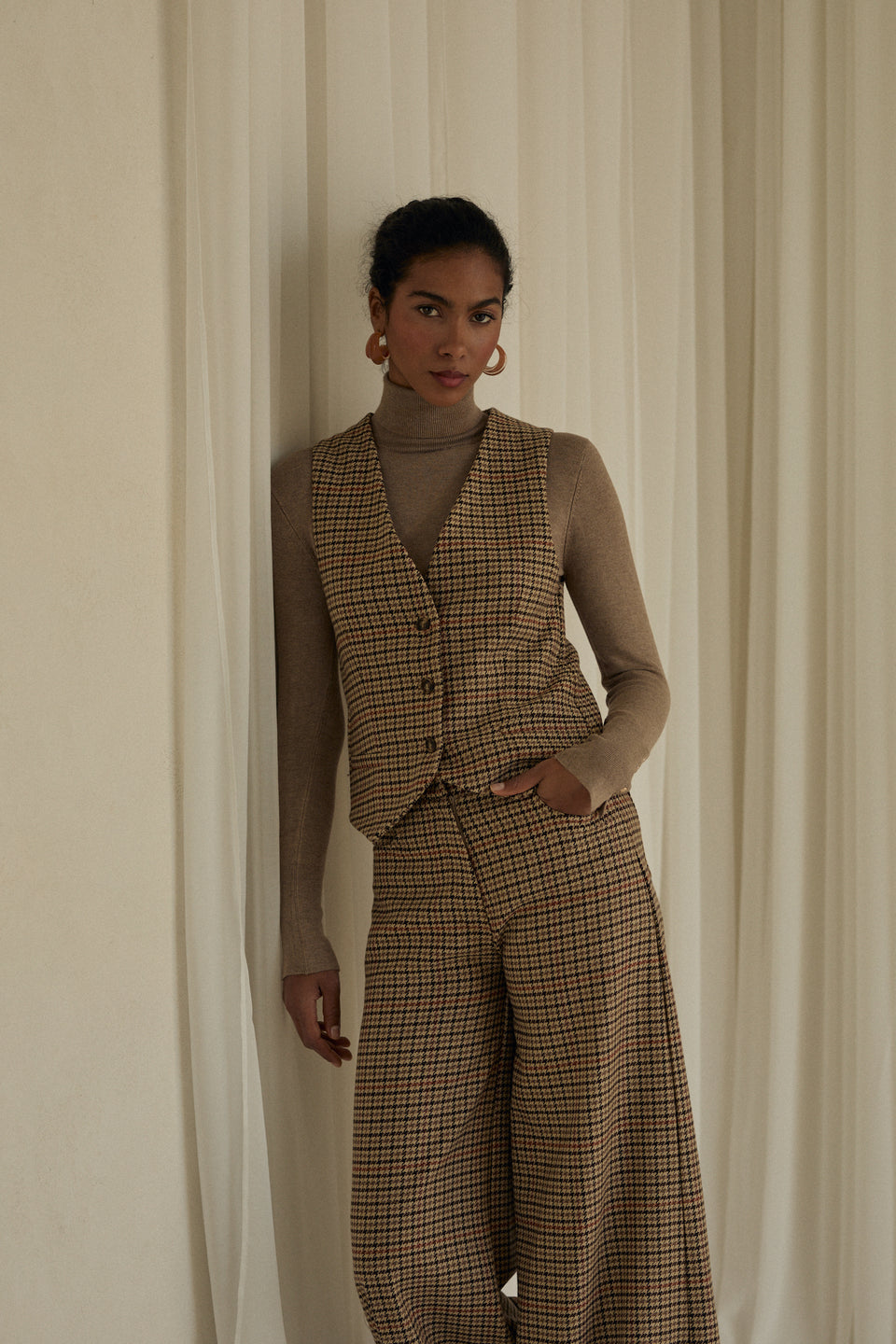 Caramel Hound Suit Vest