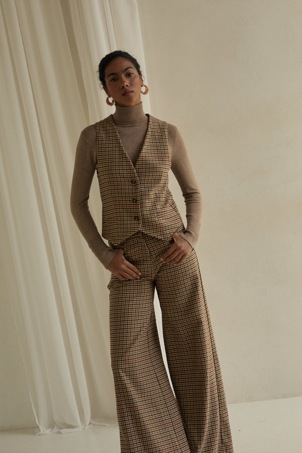 Caramel Hound Flared Pants