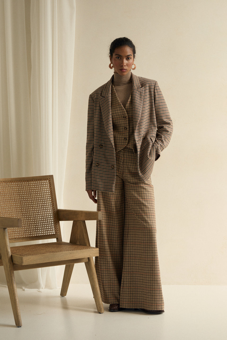 Chestnut Hound Vanza Jacket