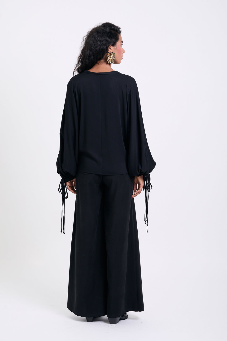 Silent Elegance Ariane Blouse