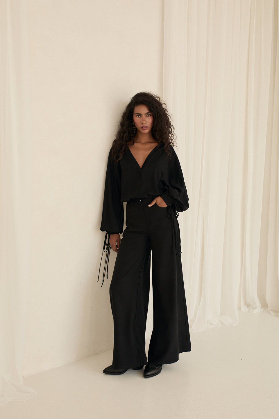 Coal Line Flared Pants