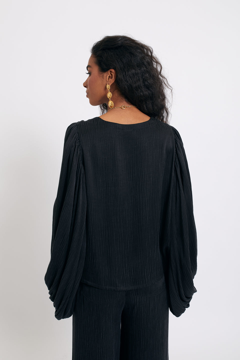 Obsidian Waves Tanita Blouse