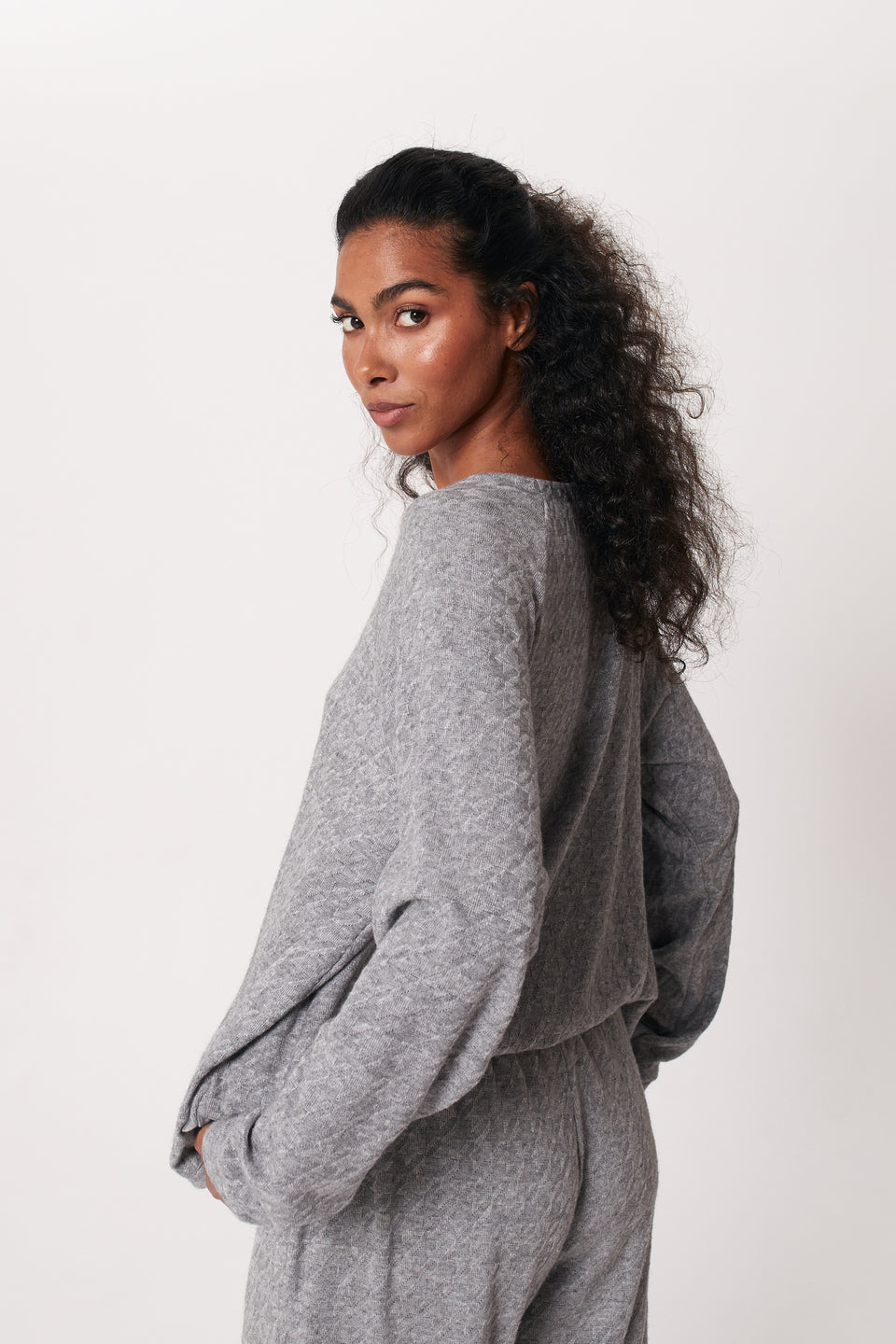 Foggy Pepita Cropped Sweatshirt